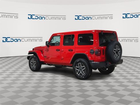 New 2025 Jeep Wrangler Sahara image 7