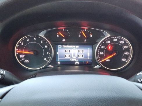 Used 2024 GMC Terrain SLE image 7