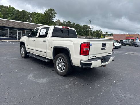 Used 2015 GMC Sierra 1500 Denali w/ Driver Alert Package AWD/4WD image 3
