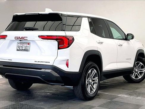 Used 2026 GMC Terrain Elevation AWD/4WD image 13