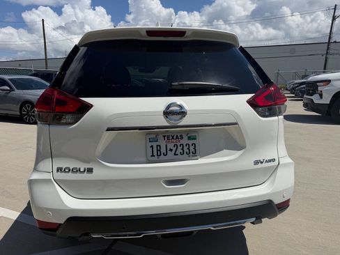 Used 2020 Nissan Rogue SV AWD/4WD image 5