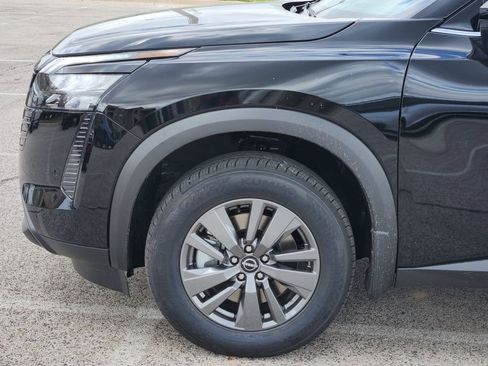 New 2026 Nissan Pathfinder SV FWD image 6
