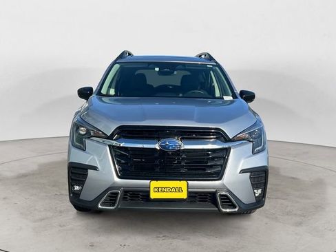 Used 2025 Subaru Ascent Touring image 8