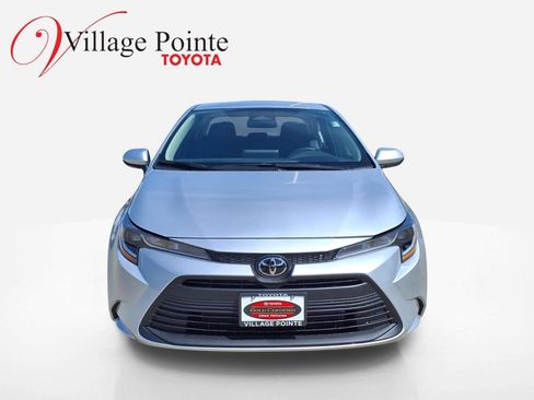 Certified 2026 Toyota Corolla LE FWD image 8