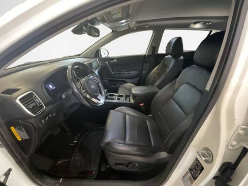 Used 2022 Kia Sportage EX w/ EX Technology Package AWD/4WD image 12