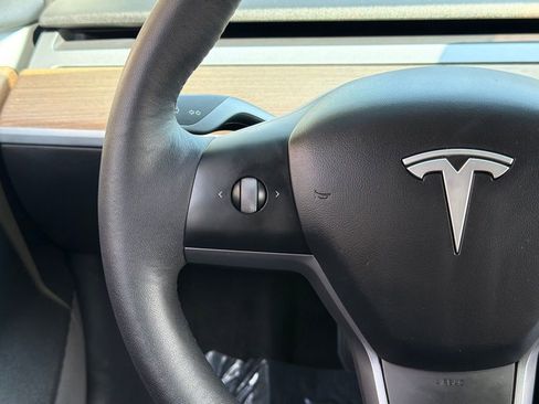 Used 2022 Tesla Model 3 Long Range image 43