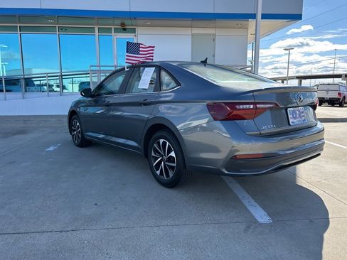 Used 2024 Volkswagen Jetta S image 8