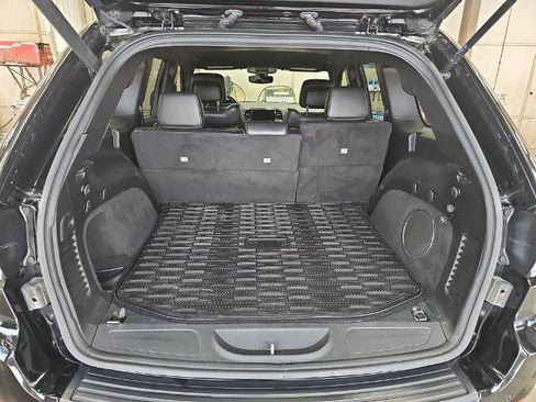 Used 2020 Jeep Grand Cherokee Laredo w/ Quick Order Package 2BN North AWD/4WD image 12