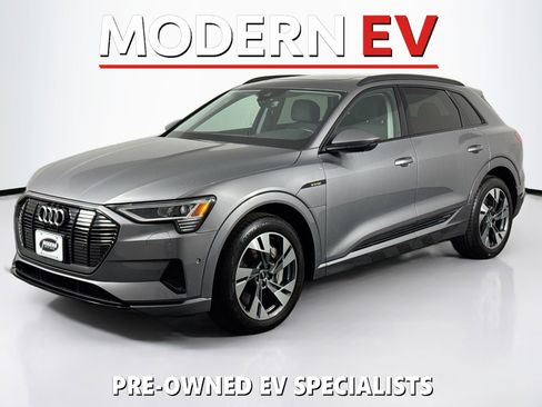 Used 2021 Audi e-tron Premium AWD/4WD image 1