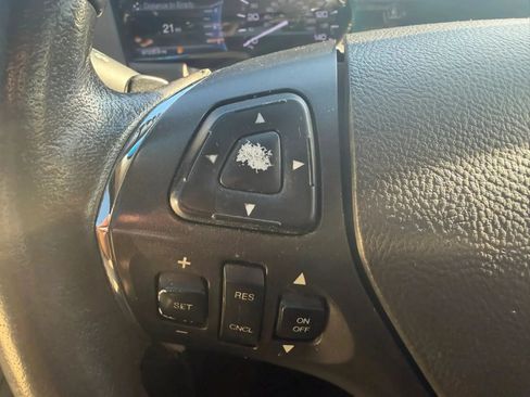 Used 2014 Lincoln MKS AWD image 13
