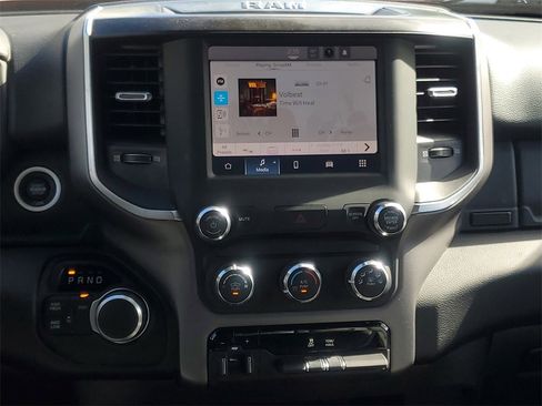 Used 2024 RAM 2500 Big Horn w/ Bed Utility Group image 27