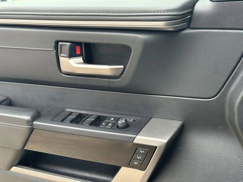 Used 2023 Toyota Tundra Limited image 25