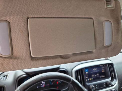 Used 2020 Chevrolet Colorado LT w/ Safety Package AWD/4WD image 15