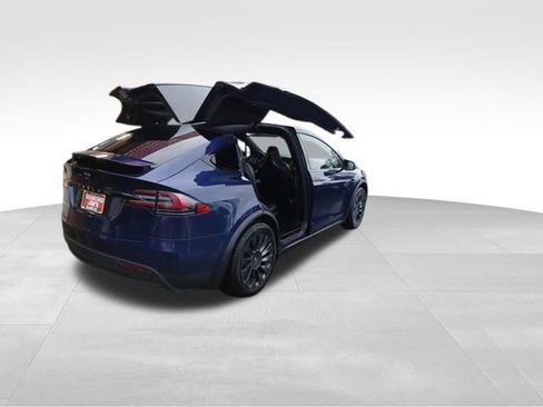 Used 2017 Tesla Model X 75D image 11