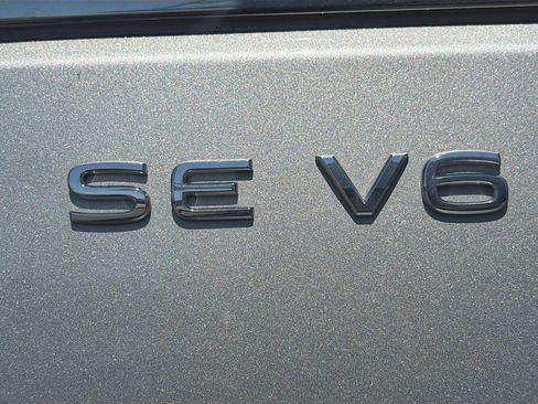 Used 2021 Volkswagen Atlas SE image 11