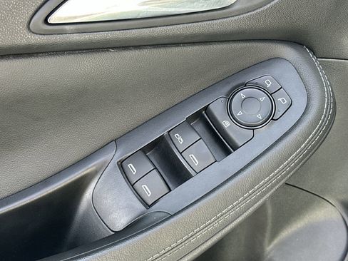 Used 2024 Buick Encore GX Sport Touring w/ Comfort Package FWD image 15