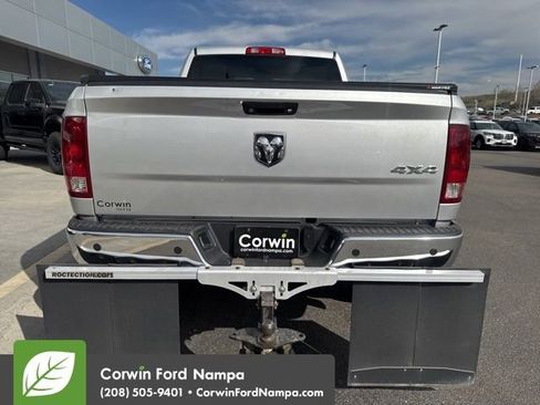 Used 2016 RAM 3500 Tradesman w/ Chrome Appearance Group AWD/4WD image 5