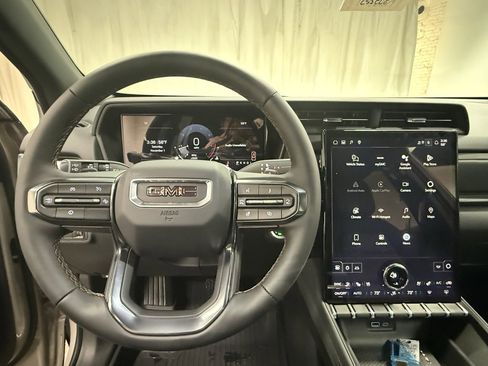 New 2026 GMC Terrain AT4 w/ Convenience Package III image 28