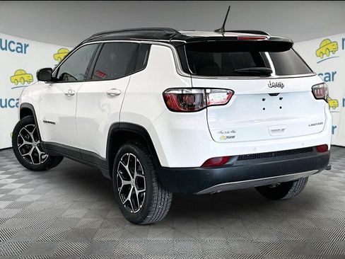 Used 2024 Jeep Compass Limited AWD/4WD image 4