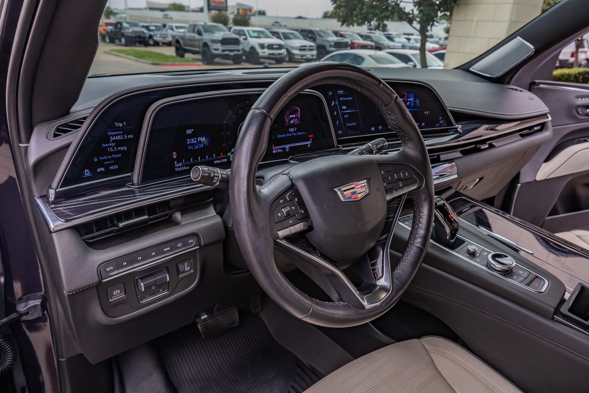 Used 2022 Cadillac Escalade Sport w/ Touring Package AWD/4WD image 13