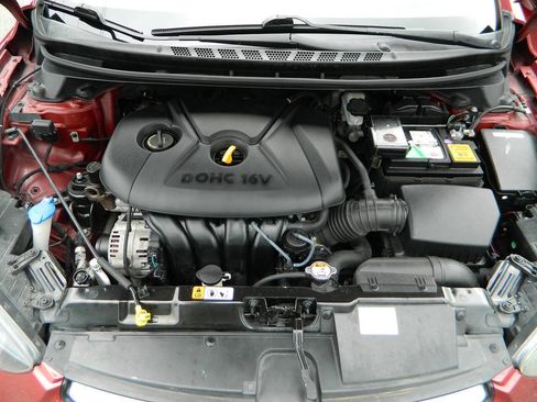 Used 2013 Hyundai Elantra GLS FWD image 21