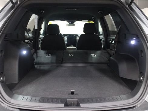 Used 2025 GMC Terrain Elevation AWD/4WD image 14