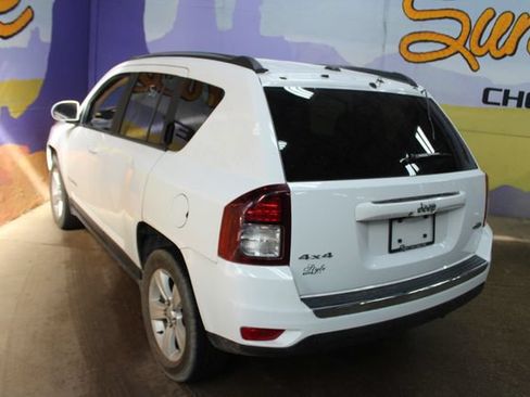 Used 2016 Jeep Compass 4WD image 6