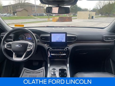 Certified 2021 Ford Explorer Limited w/ Equipment Group 301A image 23