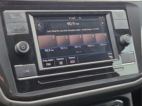 Used 2019 Volkswagen Tiguan S w/ Driver Assistance Package image 28