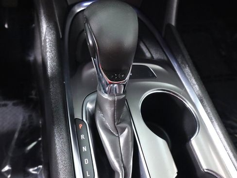 Used 2022 Chevrolet Malibu LT FWD image 25