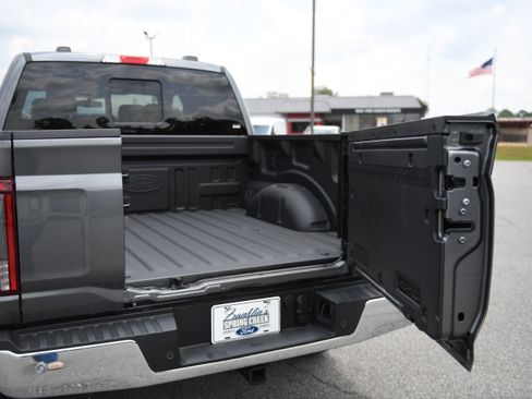 New 2026 Ford F150 Lariat w/ Equipment Group 501A Mid AWD/4WD image 9