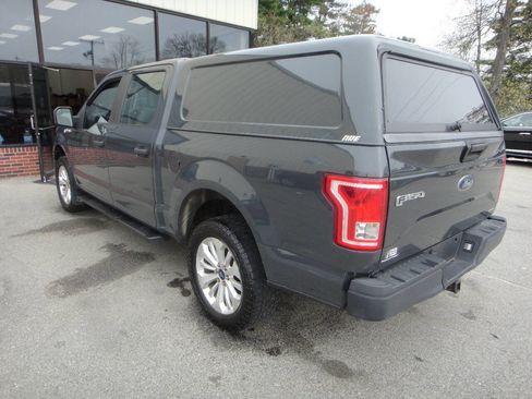 Used 2016 Ford F150 XL w/ Equipment Group 101A Mid AWD/4WD image 4