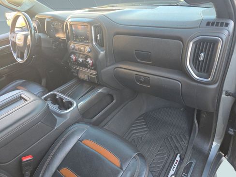 Used 2021 GMC Sierra 1500 AT4 w/ AT4 Preferred Package image 30