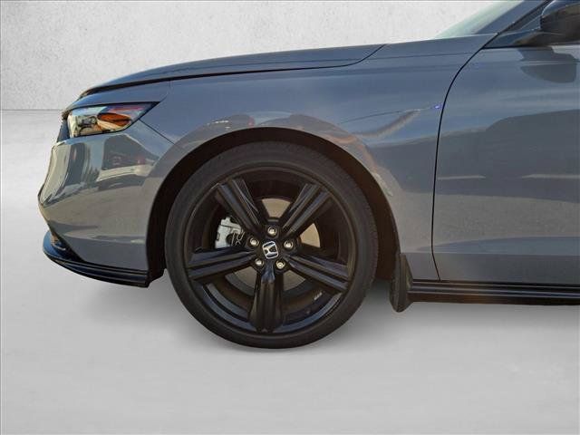 Used 2024 Honda Accord Sport image 17