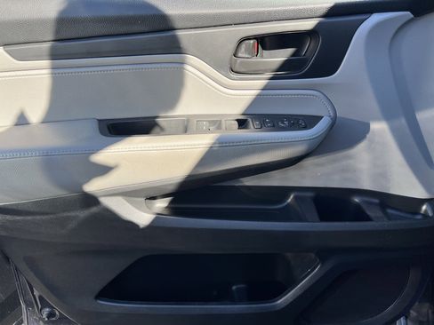 Used 2019 Honda Odyssey LX image 14