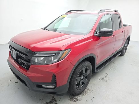 Used 2025 Honda Ridgeline Black Edition image 5