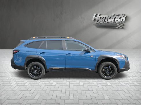 Used 2022 Subaru Outback Wilderness image 10