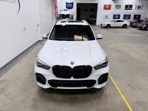 Used 2022 BMW X5 xDrive40i w/ M Sport Package AWD/4WD image 2