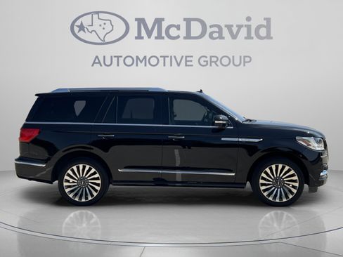 Used 2020 Lincoln Navigator Reserve w/ Luxury Package RWD image 8