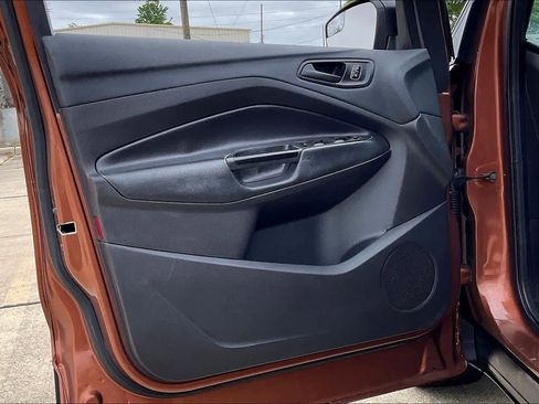 Used 2017 Ford Escape S image 23