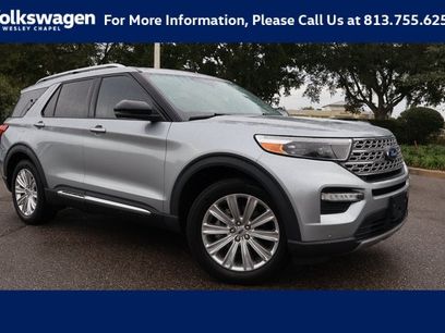 Used 2023 Ford Explorer Limited w/ Limited Technology Package