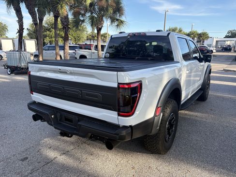 Used 2022 Ford F150 Raptor w/ Equipment Group 801A High AWD/4WD image 7