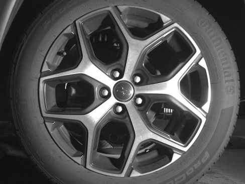 Used 2025 Jeep Compass Limited image 14