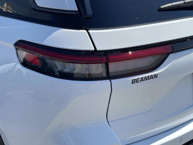 New 2026 Jeep Grand Cherokee Limited w/ Limited Altitude Package RWD image 10