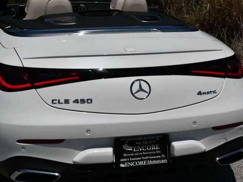 Used 2026 Mercedes-Benz CLE 450 4MATIC Cabriolet image 10