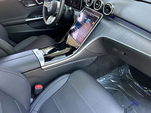 Certified 2025 Mercedes-Benz C 300 Sedan image 33