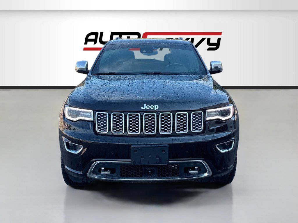 Used 2021 Jeep Grand Cherokee Overland AWD/4WD image 2