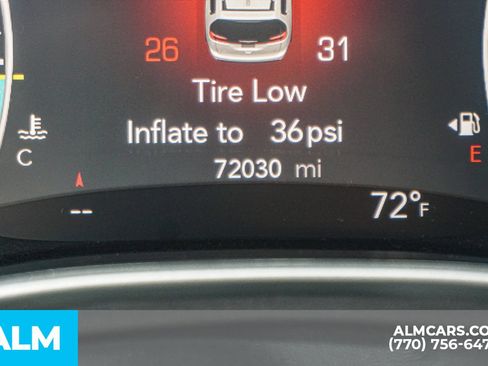 Used 2023 Chrysler Pacifica Touring-L FWD image 59