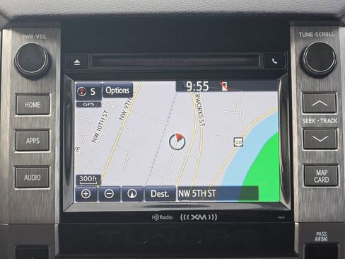 Used 2018 Toyota Tundra SR5 image 13