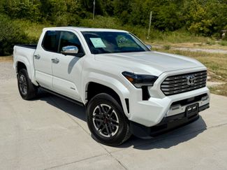 Used 2025 Toyota Tacoma Limited AWD/4WD video 1
